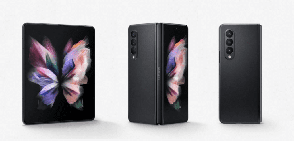 Samsung Galaxy Z Fold 3 noir déplié, de profil et de dos