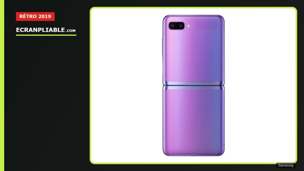 Samsung Galaxy Z Flip violet, plié puis déplié
